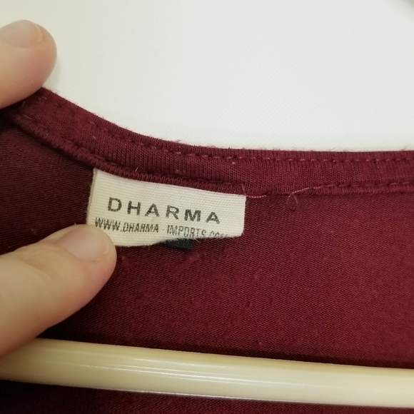 Dharma trading co Red Crossover Front ruched sides stitching broken on chest XS - Picture 7 of 14